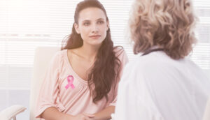 6 Early Warning Signs Of Breast Cancer You Cannot Ignore