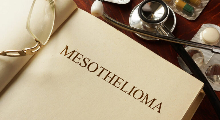 All you need to know about mesothelioma and its symptoms