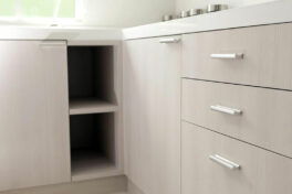 Some features of Lowes and IKEA kitchen cabinets
