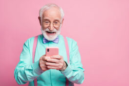 Top 5 cell phones for seniors