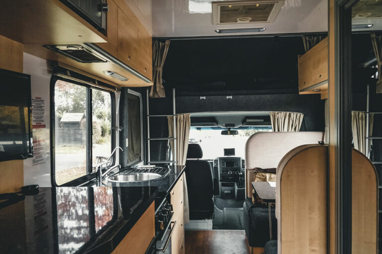 A Guide to Buying Pre-owned Motorhomes