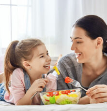 6 strategies to get kids to eat better