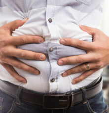 8 signs of gastrointestinal problems due to a high sugar intake
