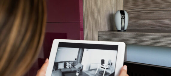 Avoid These 8 Spots While Installing Home Security Cameras