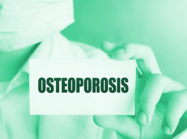 Signs, causes, and risk factors of osteoporosis