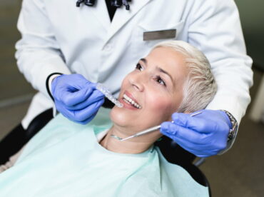 10 signs one may need dental implants