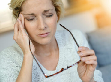12 lesser-known symptoms of a migraine