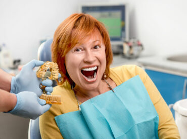 14 mistakes to avoid after a dental implant procedure