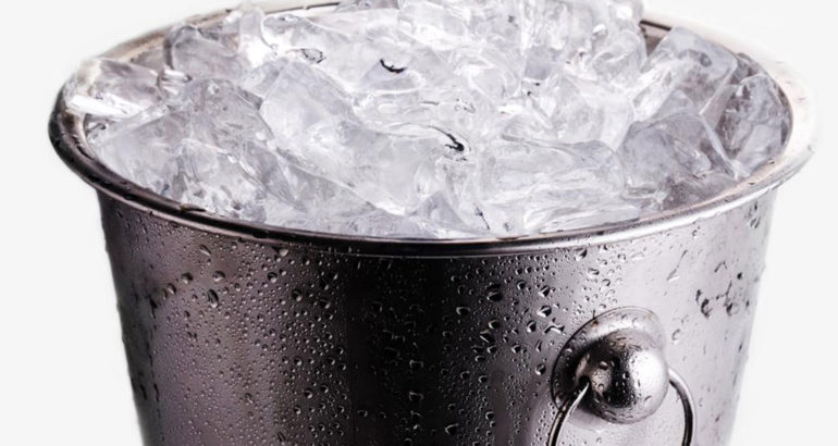 Things to consider while buying ice makers