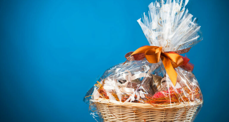 Top 6 wholesome gift baskets to give this festive season
