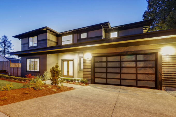 Four Things To Know Before Buying A New Garage Door