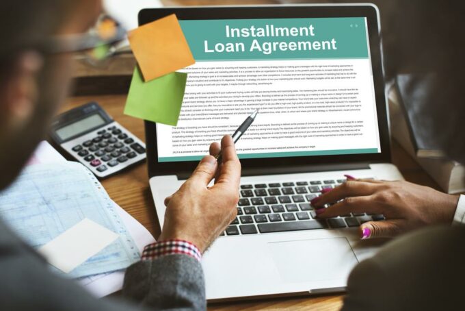 Tips To Choose The Right Online Installment Loan Lender