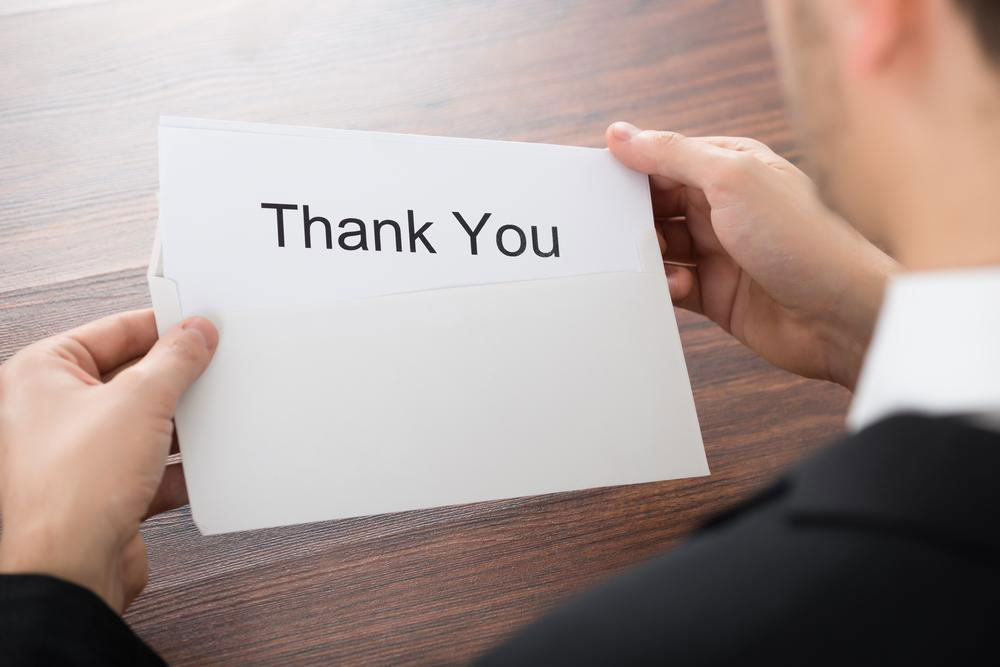 Adding a personal touch to the thank you card for your employees
