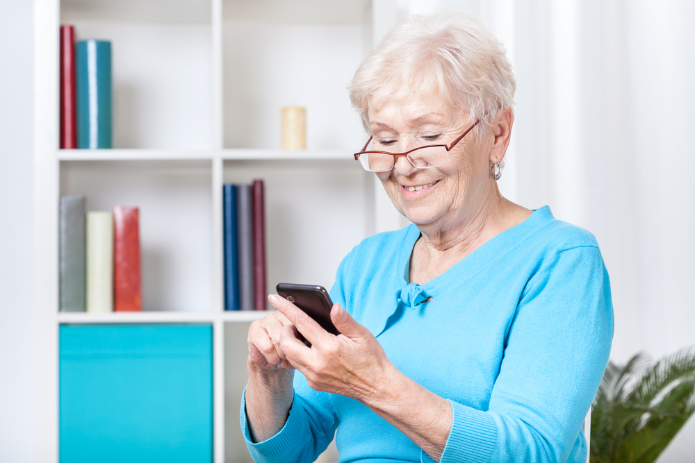 Cell Phones That Every Senior Citizen Should Have